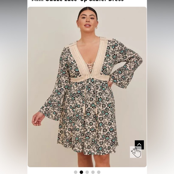 torrid Dresses & Skirts - Torrid Floral Lace-Up Skater Dress - Black and Cream size 2